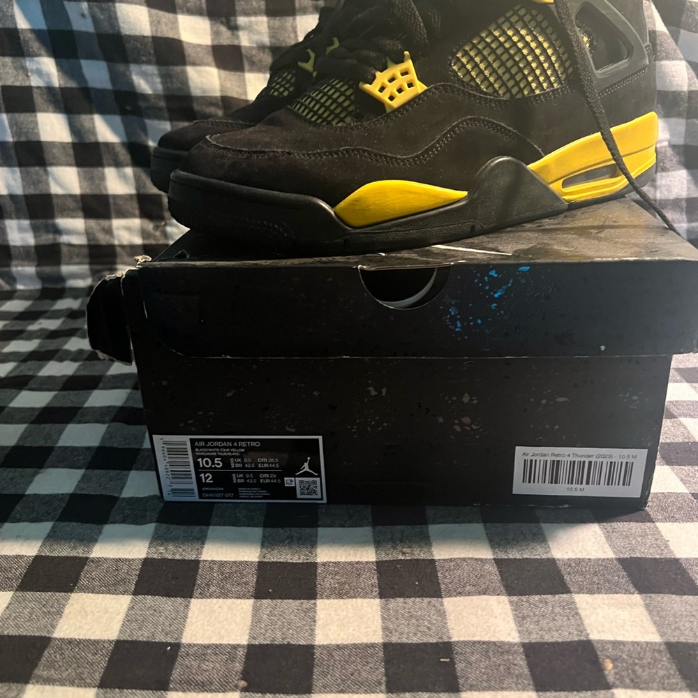 Jordan Retro 4’s - Picture 6 of 6